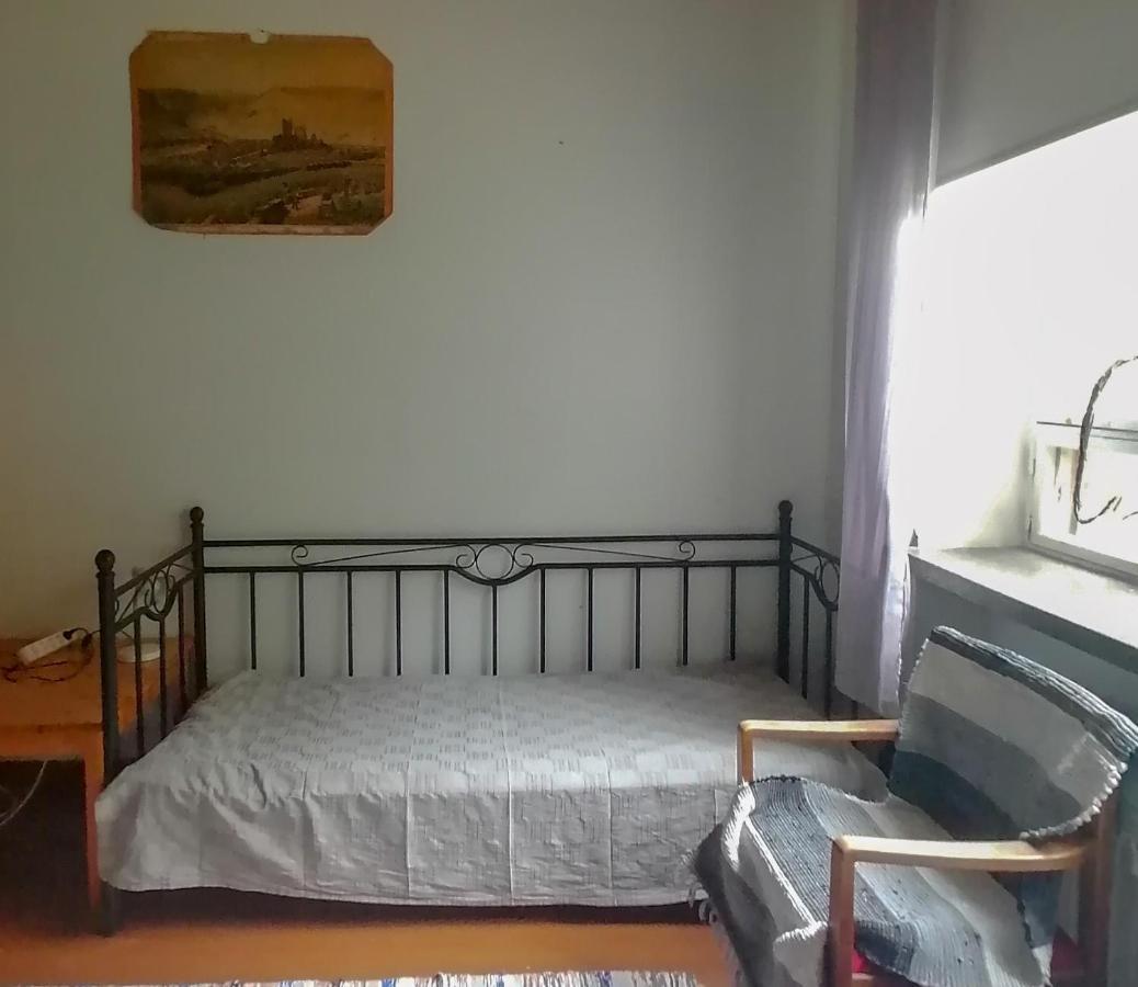 Vanhan Koulun Majatalo-Old School Guest House Kolinkylä Extérieur photo