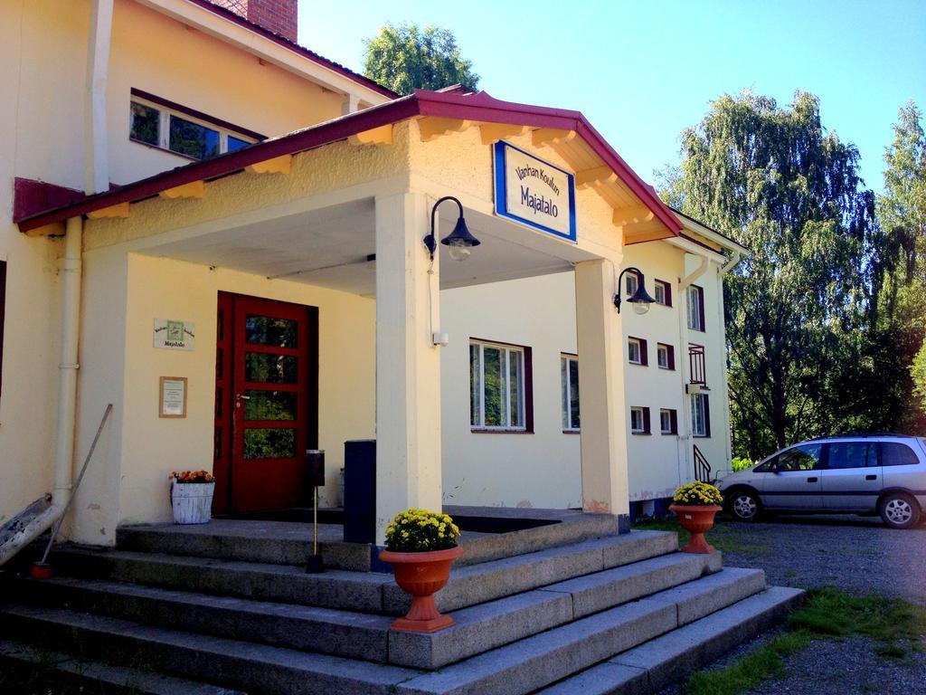 Vanhan Koulun Majatalo-Old School Guest House Kolinkylä Extérieur photo