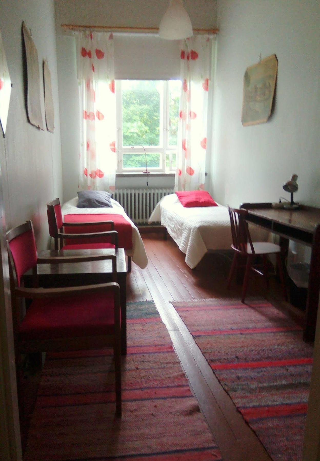 Vanhan Koulun Majatalo-Old School Guest House Kolinkylä Extérieur photo